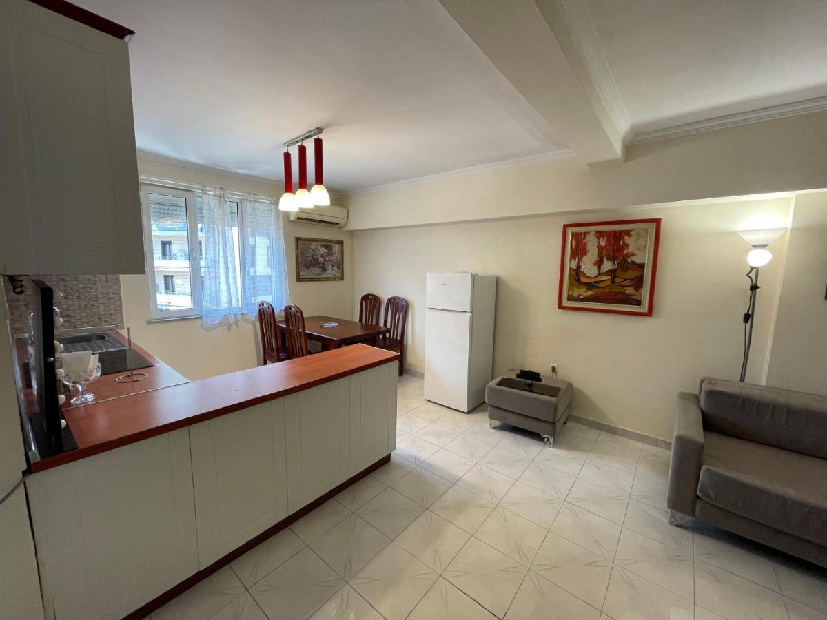 Tirana Flora Center Apartment Zewnętrze zdjęcie